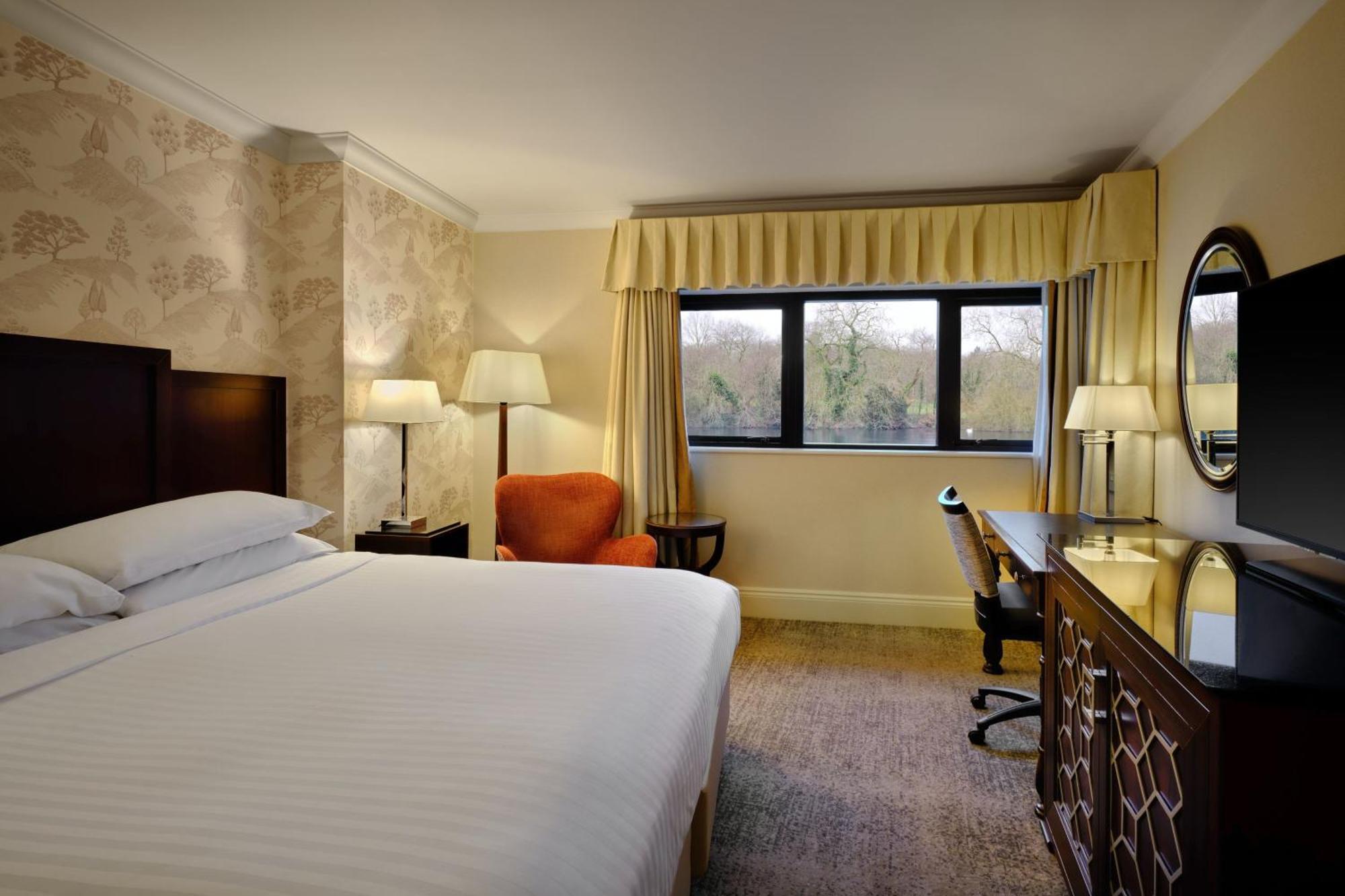 Delta Hotels By Marriott St Pierre Country Club Mathern Eksteriør bilde