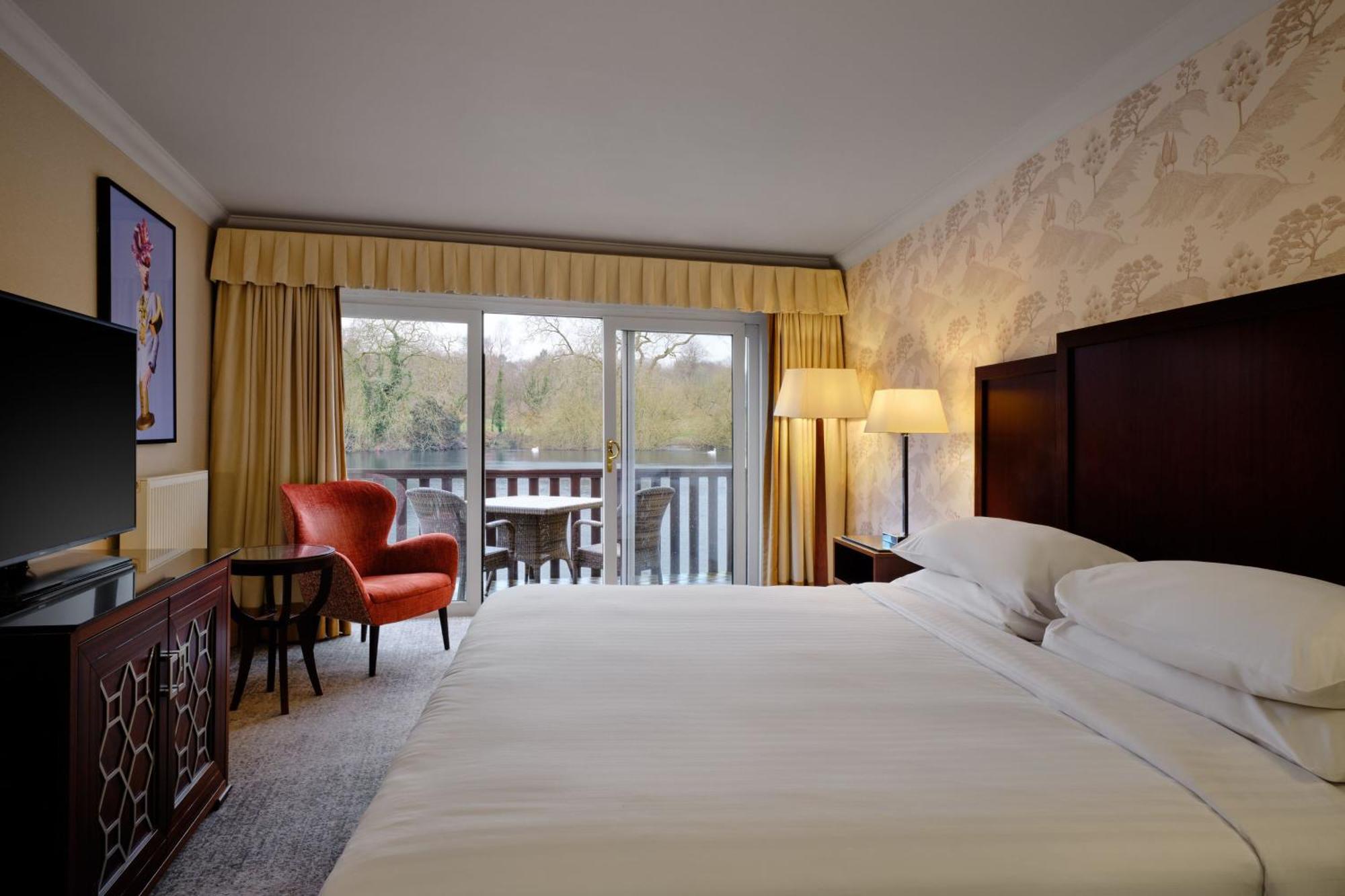 Delta Hotels By Marriott St Pierre Country Club Mathern Eksteriør bilde