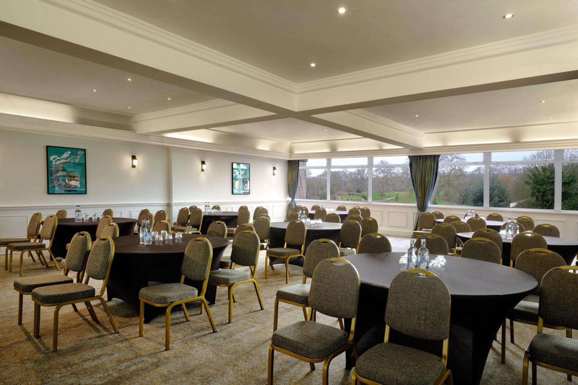 Delta Hotels By Marriott St Pierre Country Club Mathern Eksteriør bilde