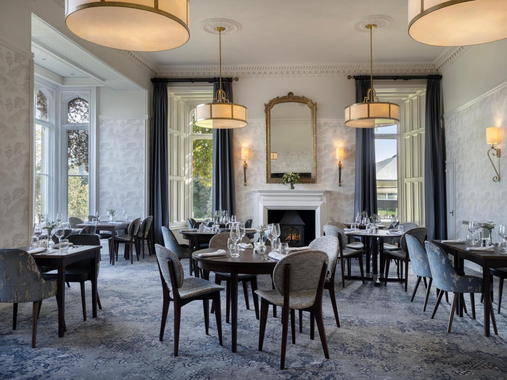 Delta Hotels By Marriott St Pierre Country Club Mathern Eksteriør bilde