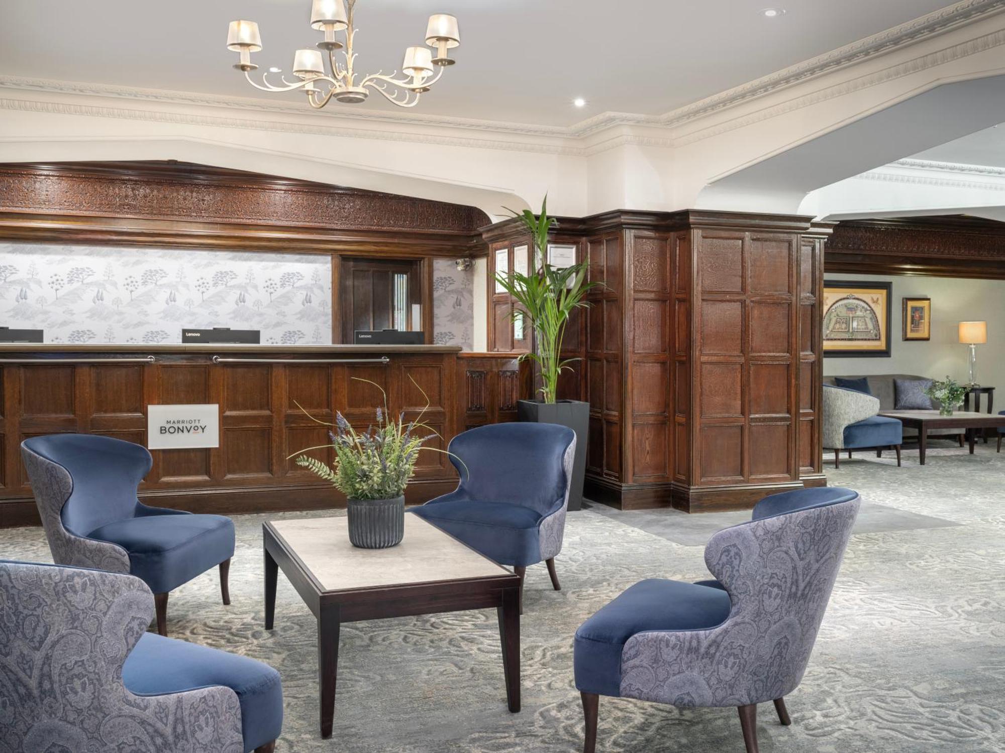 Delta Hotels By Marriott St Pierre Country Club Mathern Eksteriør bilde
