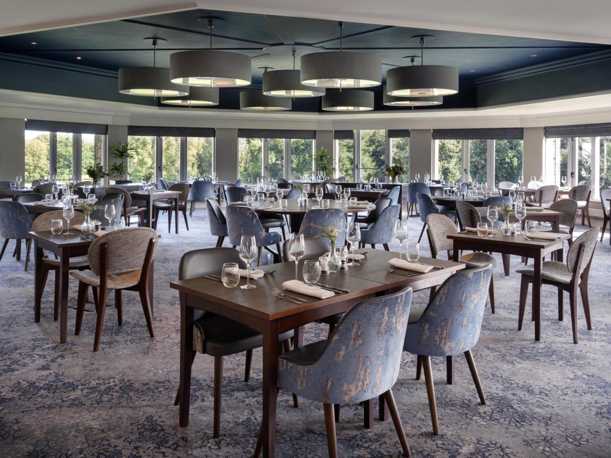 Delta Hotels By Marriott St Pierre Country Club Mathern Eksteriør bilde