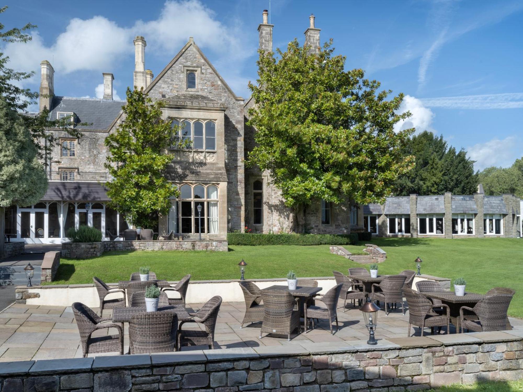 Delta Hotels By Marriott St Pierre Country Club Mathern Eksteriør bilde